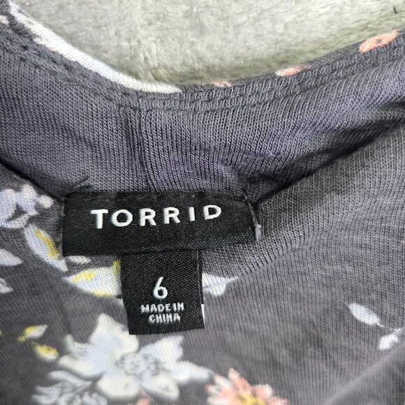 Womens TORRID Gray Floral Cami Tank Top Spaghetti Straps Rayon Plus Size 6 - Picture 3 of 9